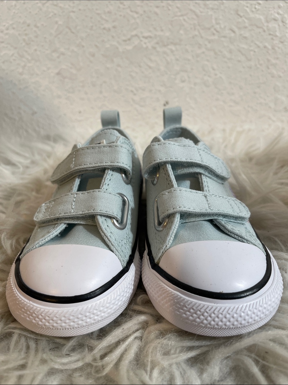 CONVERSE Chuck Taylor All Star Easy-On Velcro Embroidered Floral Kids Size 7 NEW - Picture 3 of 14